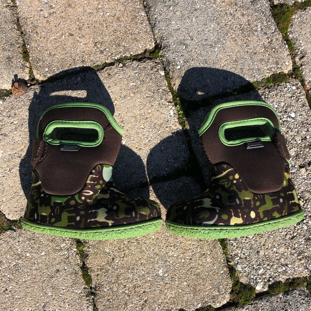 Infant Bogs size 5